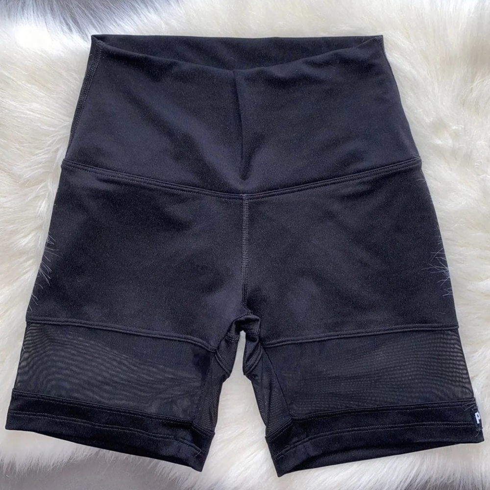 ❌SOLD❌ VS PINK Ultimate Mesh Bike Shorts